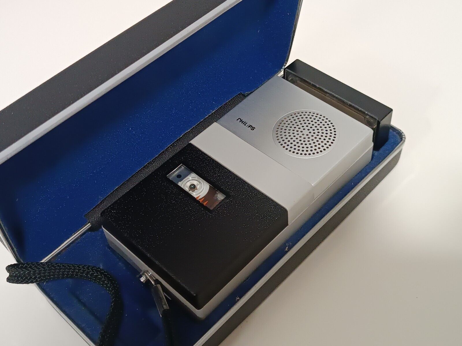 Philips LFH 0085/15 Vintage Mini Cassette Dictaphone Voice Recorder/Orginal Box