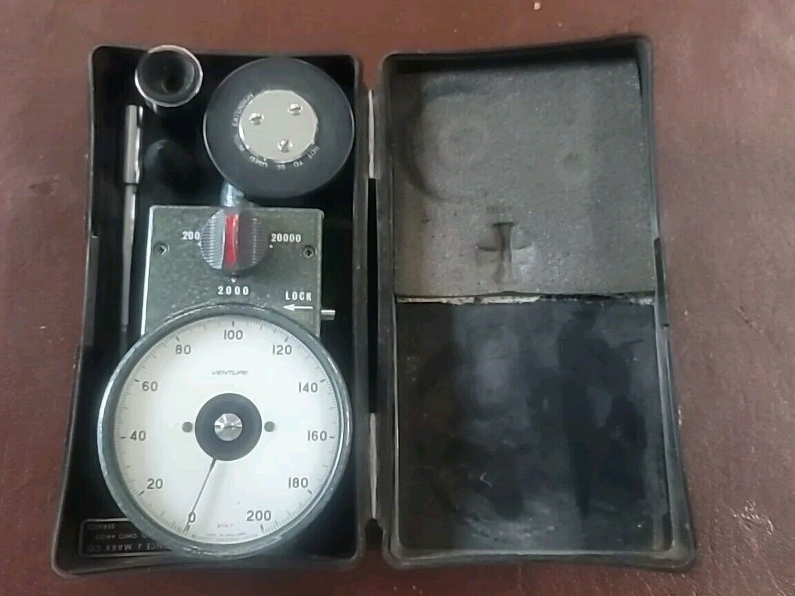 Vintage Venture ATH7 Surface Speeds Gauge Smith Industries Tachometer Tool