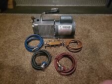 Robinair 15101-B High Vacuum Pump - With Manifold And Hoses picture
