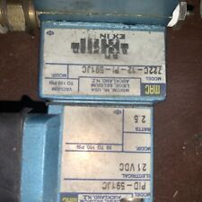 Mac 722C-12-PI-111JB 4 Way Solenoid pneumatic Valve Double Operation (LOT OF 3) picture